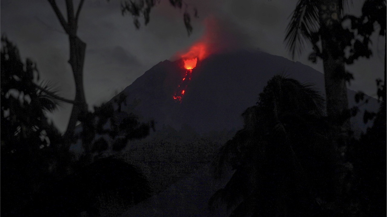 Ινδονησία: Στους 34 νεκρούς ανήλθε ο απολογισμός από την έκρηξη...