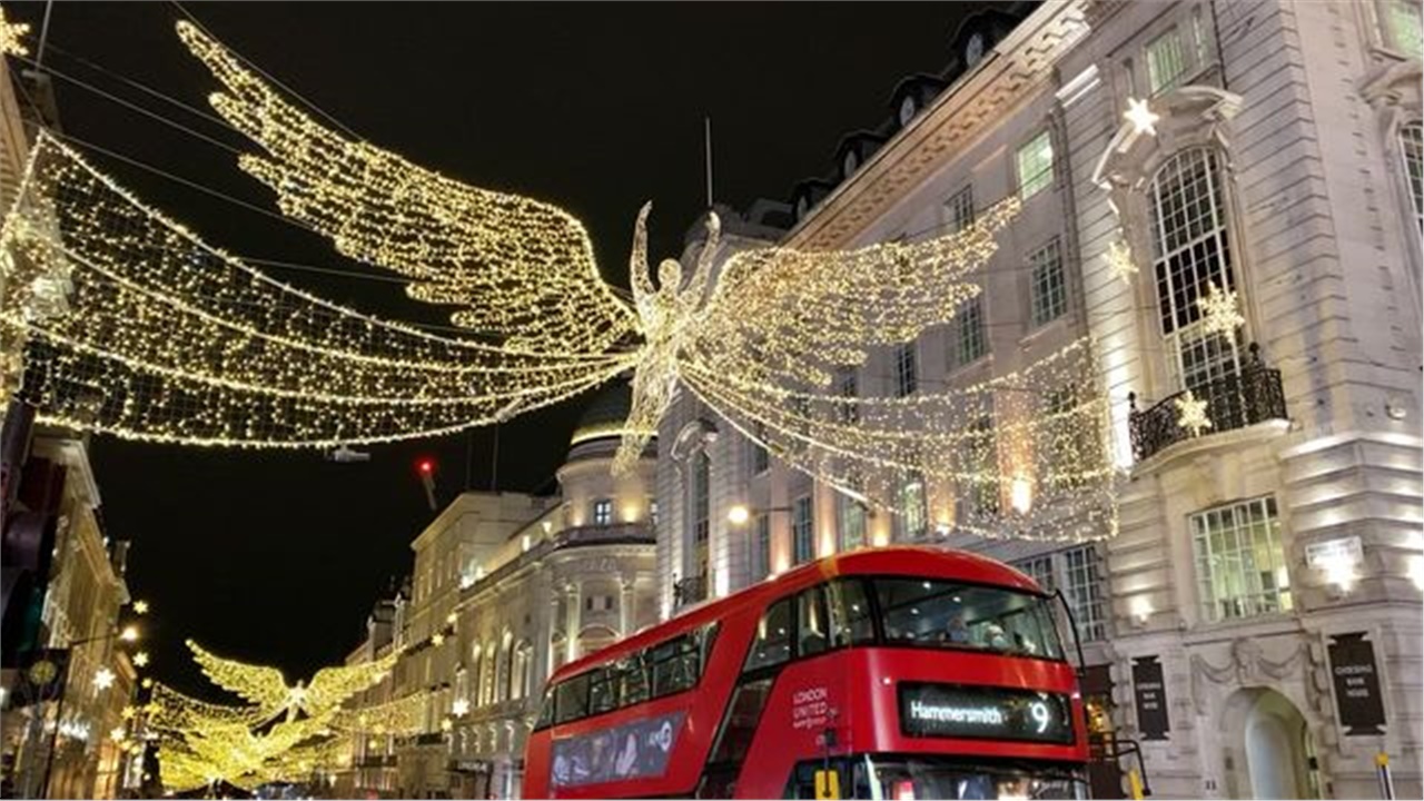 Χριστουγεννιάτικοι στολισμοί στο Λονδίνο   #christmas2021 #Christmas...