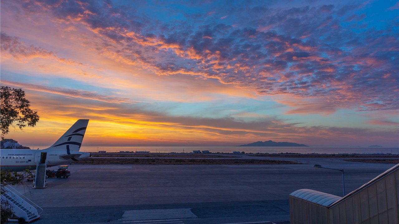 Νέοι περιορισμοί για την είσοδο ταξιδιωτών στη χώρα - Τι περιλαμβάνει...