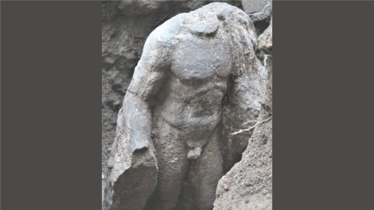 Άγαλμα των αυτοκρατορικών χρόνων αποκαλύφθηκε σε σωστική...
