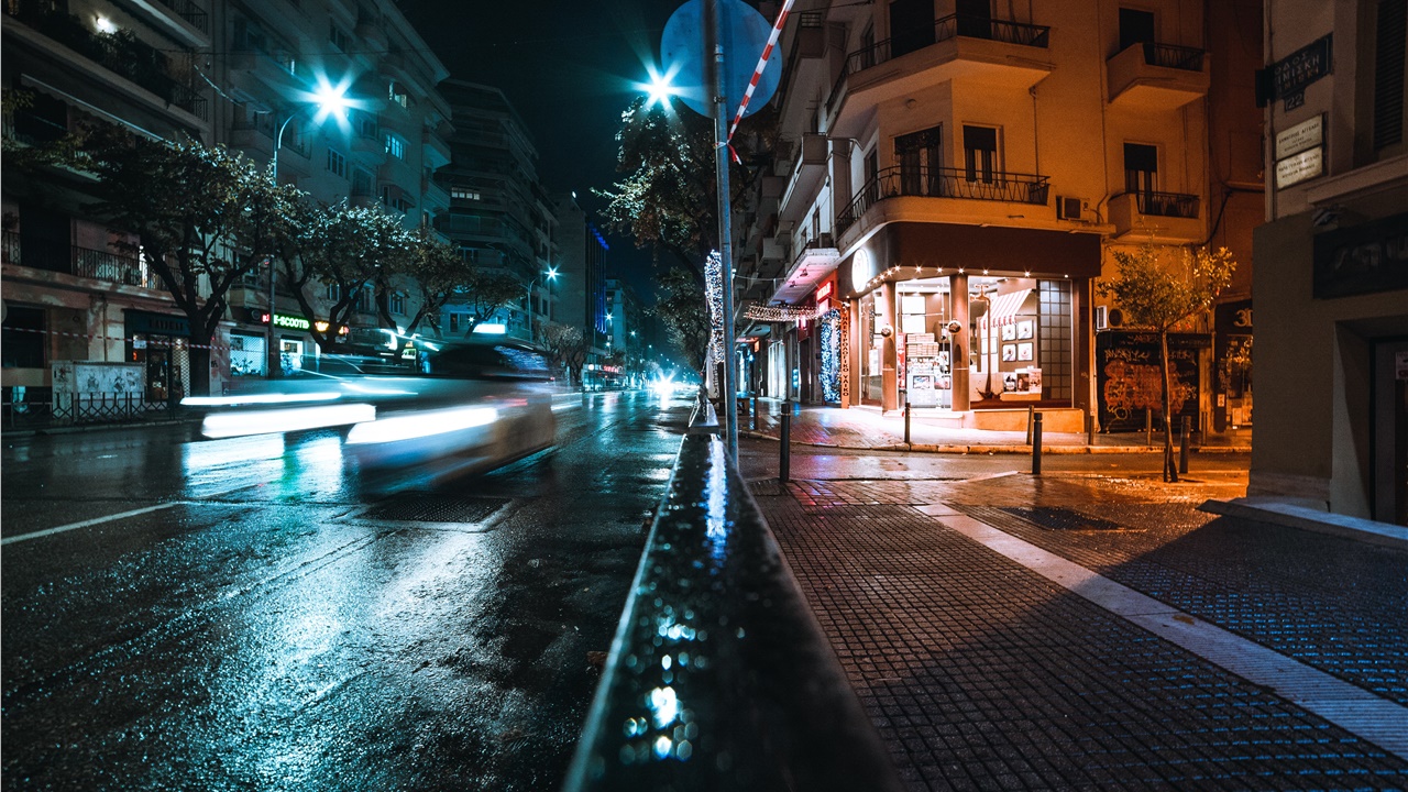 Θεσσαλονίκη: Αναστάτωση από τον «μυστήριο» ήχο που ακούγεται...