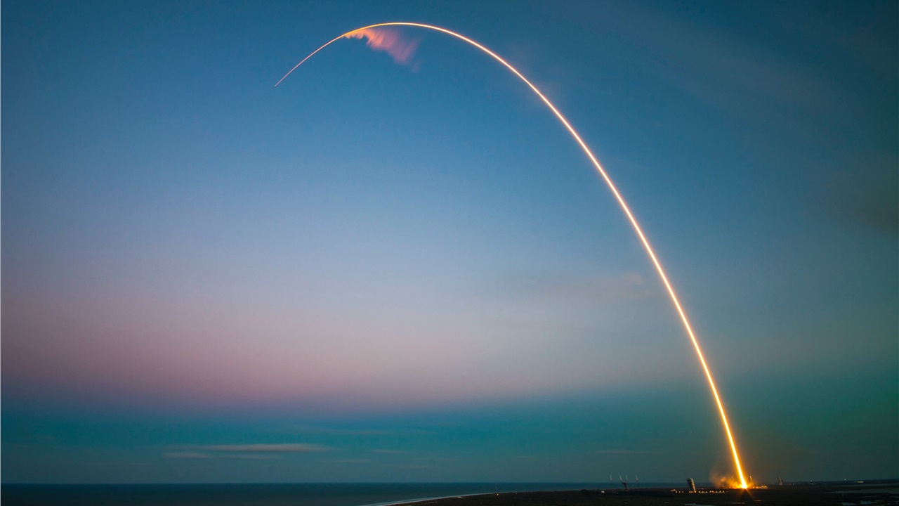 Οι διαστημικές αποστολές πρέπει να έχουν αμυντικό σκοπό ή οικονομικό...