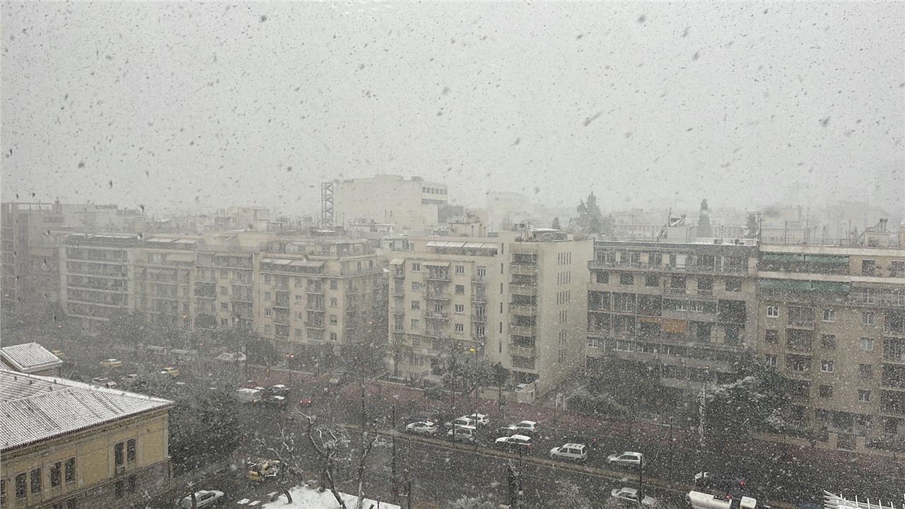 Διακόπηκαν οι εργασίες του Κοινοβουλίου, λόγω της κακοκαιρίας
