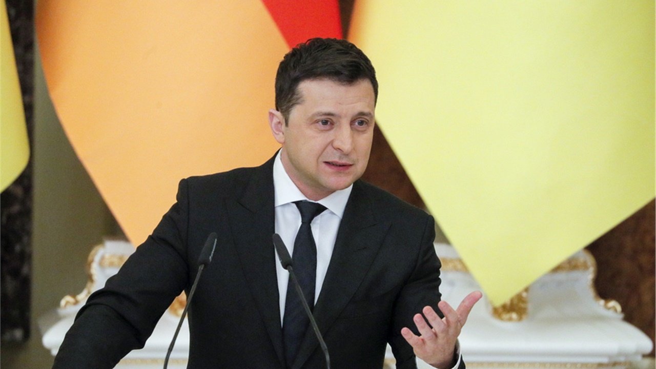 Ζελένσκι: Ένα νέο Σιδηρούν Παραπέτασμα χωρίζει τη Ρωσία από τον...