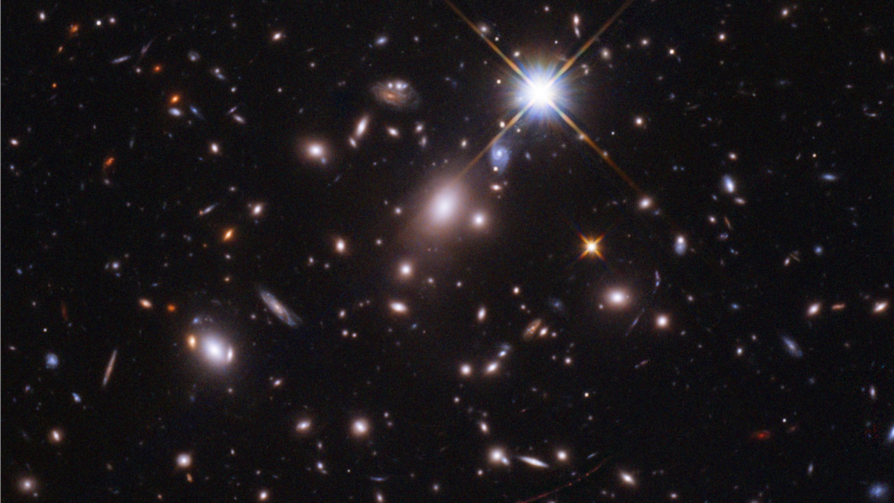 Ανακαλύφθηκε από το διαστημικό τηλεσκόπιο Hubble το πιο μακρινό...