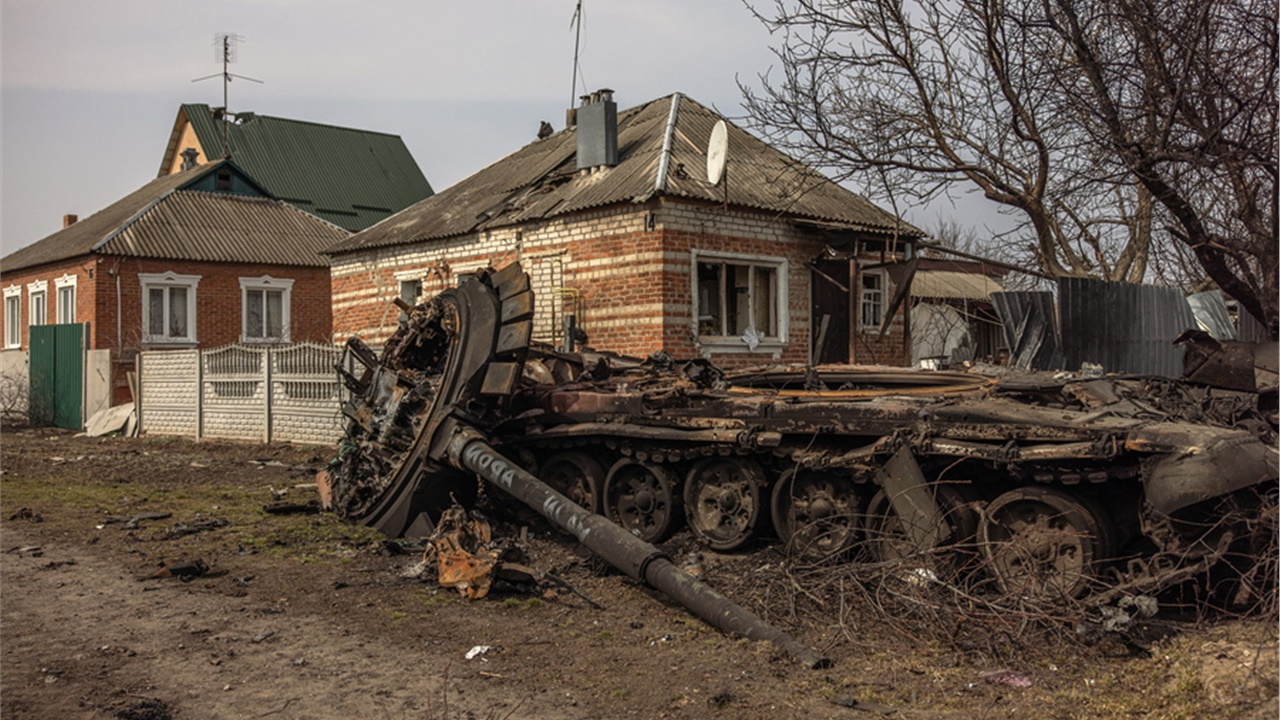 Πώς «αντέχουν» το ίντερνετ και οι επικοινωνίες της Ουκρανίας...