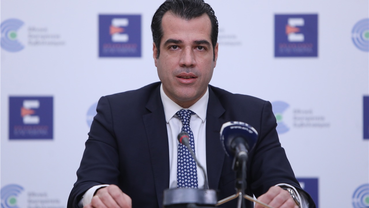 Θ.Πλεύρης: Ανοιχτό το ενδεχόμενο διαγραφής προστίμου των ανεμβολίαστων...