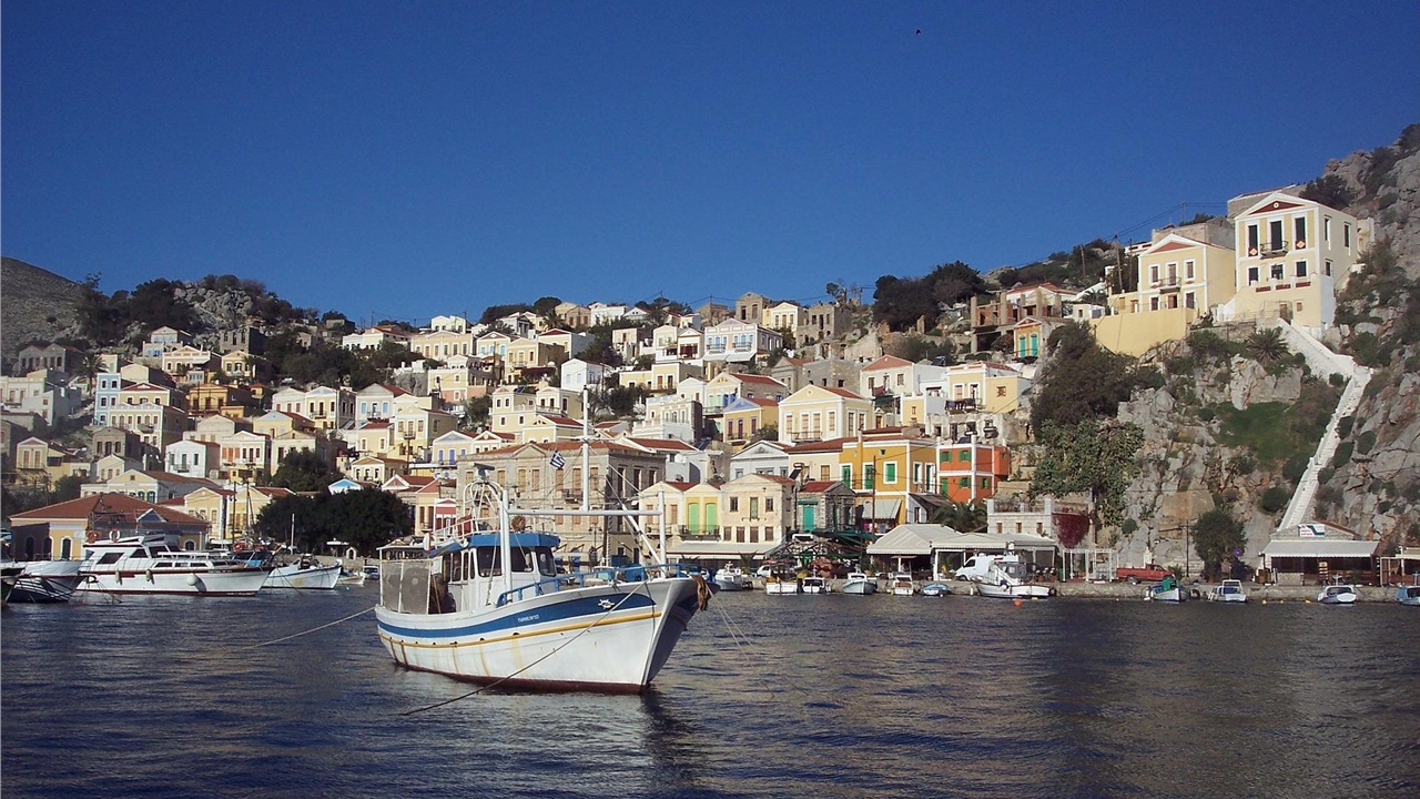 Με τα πατροπαράδοτα έθιμα θα εορταστεί φέτος το Πάσχα στα Δωδεκάνησα