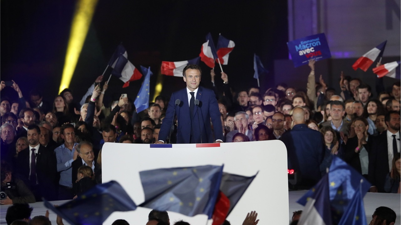 Nίκη Μακρόν στις γαλλικές εκλογές - Το αποτέλεσμα με το 100%...