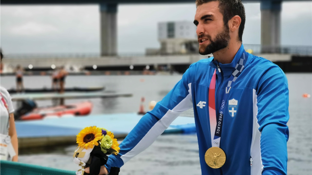 Ο Ολυμπιονίκης Στέφανος Ντούσκος στο 5o 'Olympic Day Run' Greece