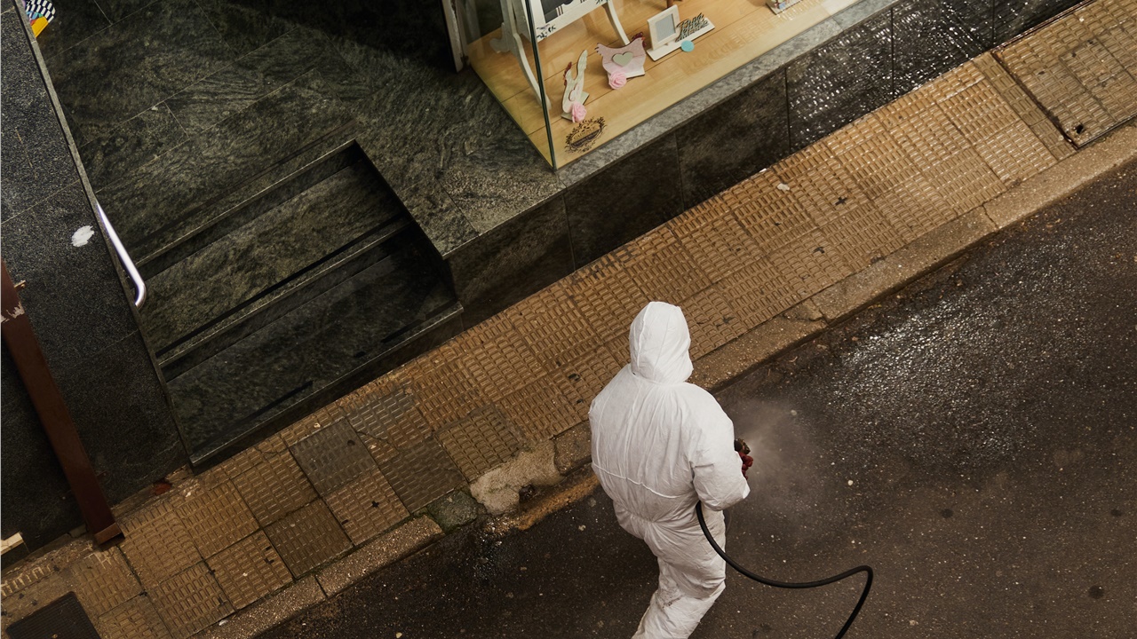 Μπορεί η ευλογιά των πιθήκων να εξελιχτεί σε νέα πανδημία; Τι...