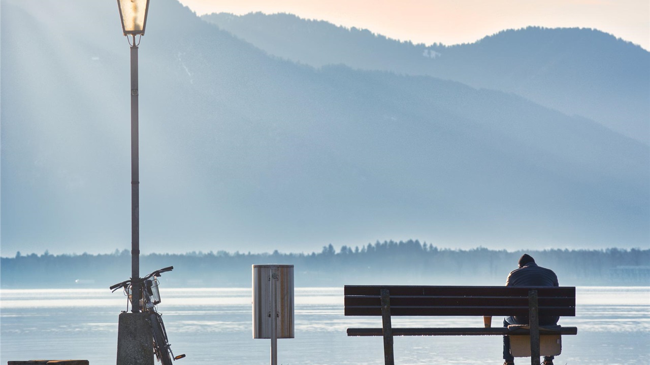 Μελέτη: Ποιες είναι οι τέσσερις κυριότερες αιτίες της μοναξιάς...