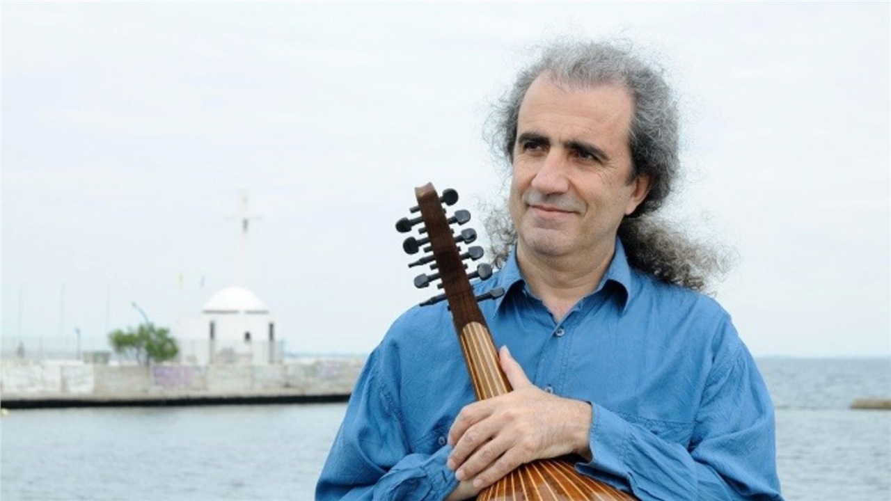 «Xρωματικά - Chromatic»: Η νέα δισκογραφική δουλειά του Βασίλη...