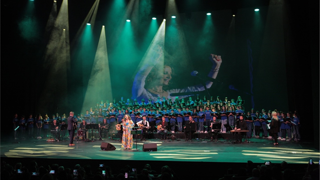 Η Γλυκερία στην Πόλη μαζί με 125 μαθητές του Ζωγραφείου Λυκείου...