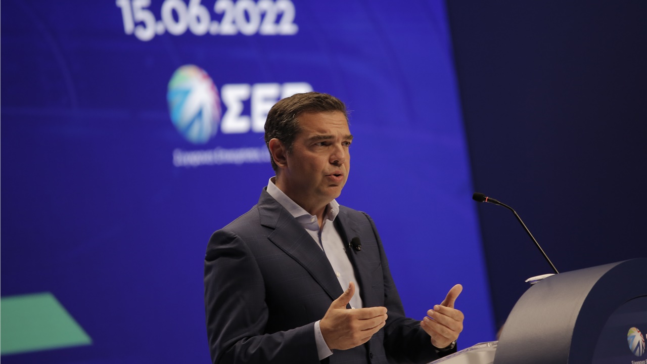 Αλέξης Τσίπρας στη ΓΣ του ΣΕΒ: Η χώρα χρειάζεται πολιτική αλλαγή