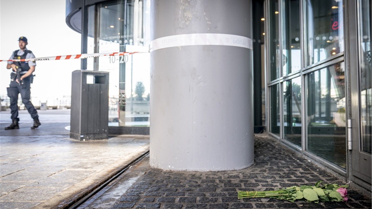 Κοπεγχάγη: Σε εξέλιξη οι έρευνες για την επίθεση σε εμπορικό...