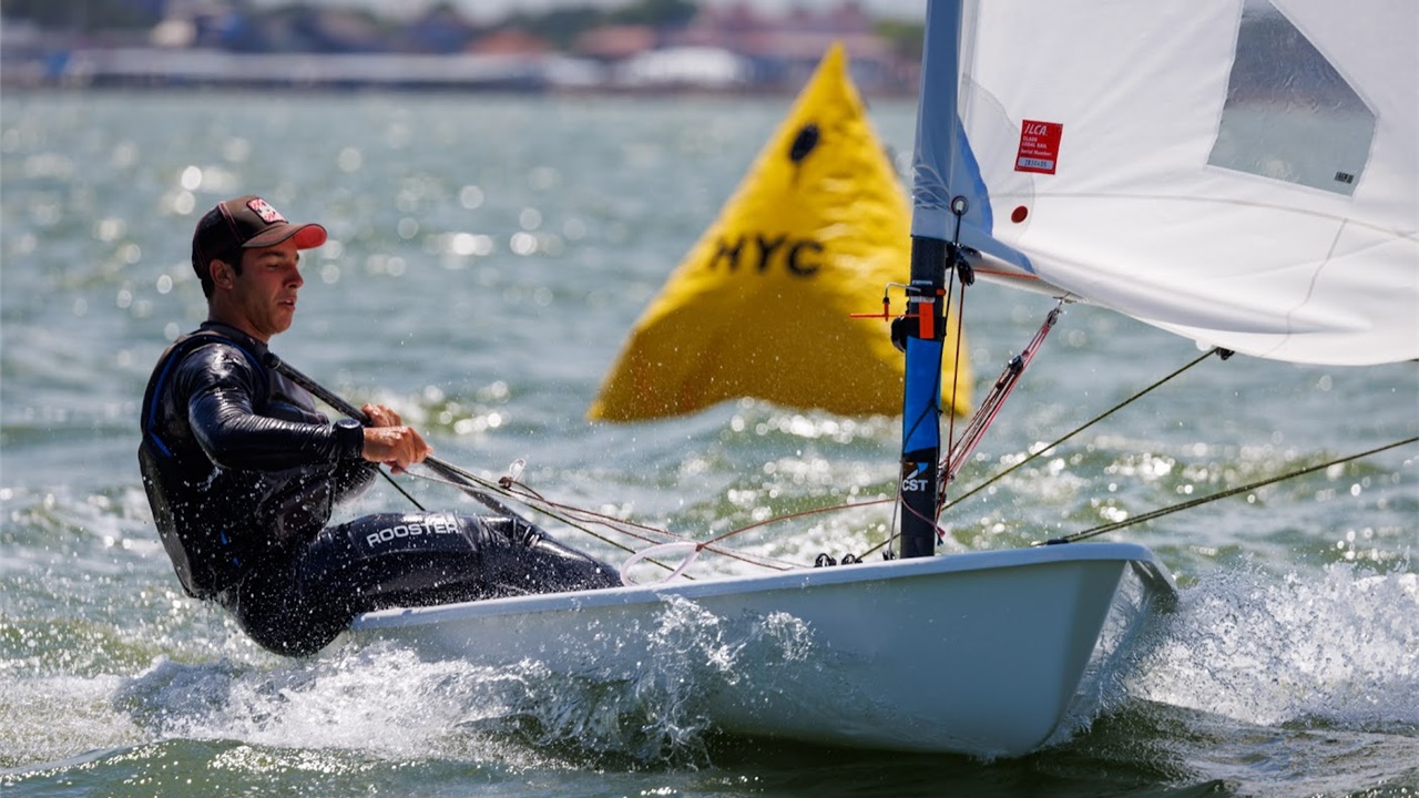 Ιστιοδρομίες: Εντυπωσιακή η πρεμιέρα του Αθανάσιου Κυφίδη στο...