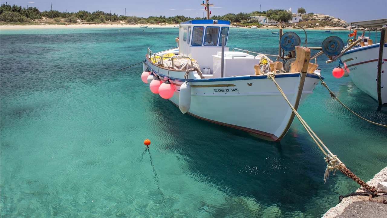 Η Νάξος στους 11 προορισμούς με τις καλύτερες παραλίες στον κόσμο...