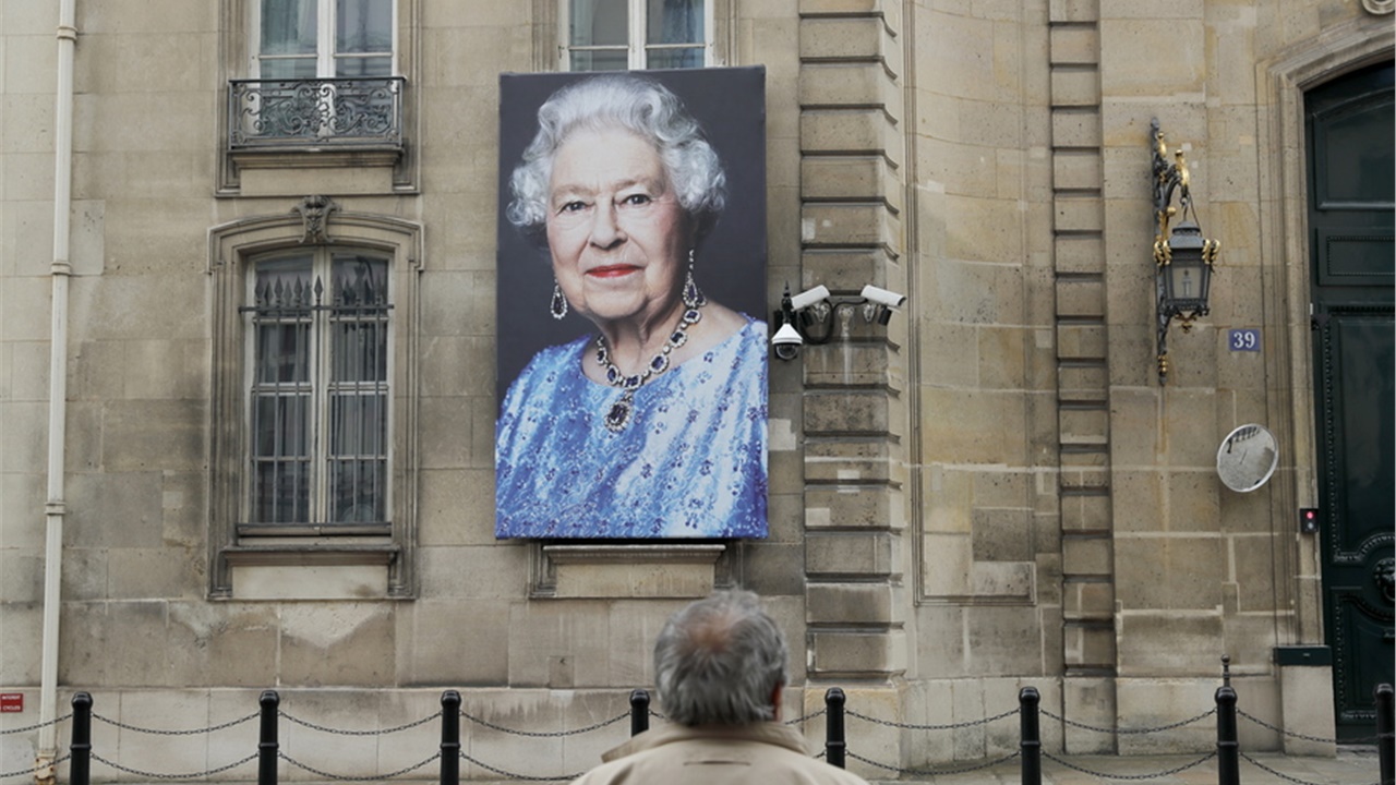 Τα ταξίδια της βασίλισσας Ελισάβετ που έμειναν στην ιστορία
