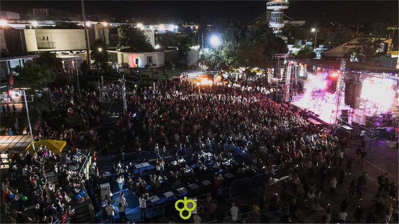 “Μαγικές” οι ημέρες της 86ης ΔΕΘ - Ο Γιώργος Νταλάρας με την...