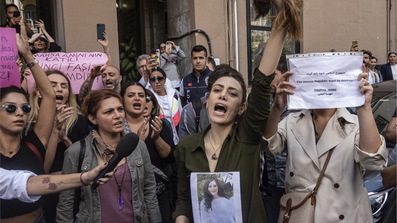 Τουλάχιστον 17 οι νεκροί στις διαδηλώσεις στο Ιράν