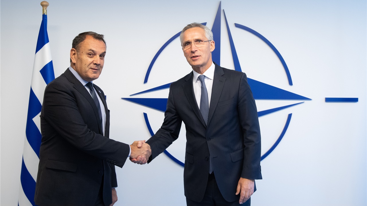 Συνάντηση Παναγιωτόπουλου - Στόλτενμπεργκ με επίκεντρο τις διεθνείς...