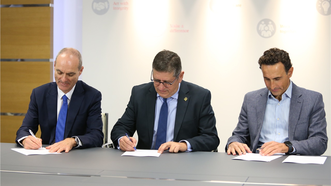 Μνημόνιο Συνεργασίας μεταξύ PwC Ελλάδας και Οικονομικού Πανεπιστημίου...