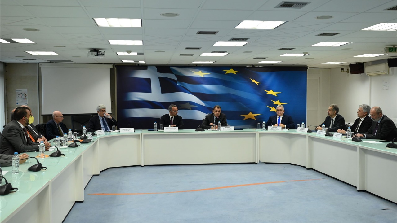 Μνημόνιο συνεργασίας ΕΑΒ, ΑΠΘ, ΔΠΘ, Πανεπιστημίου Θεσσαλίας και...