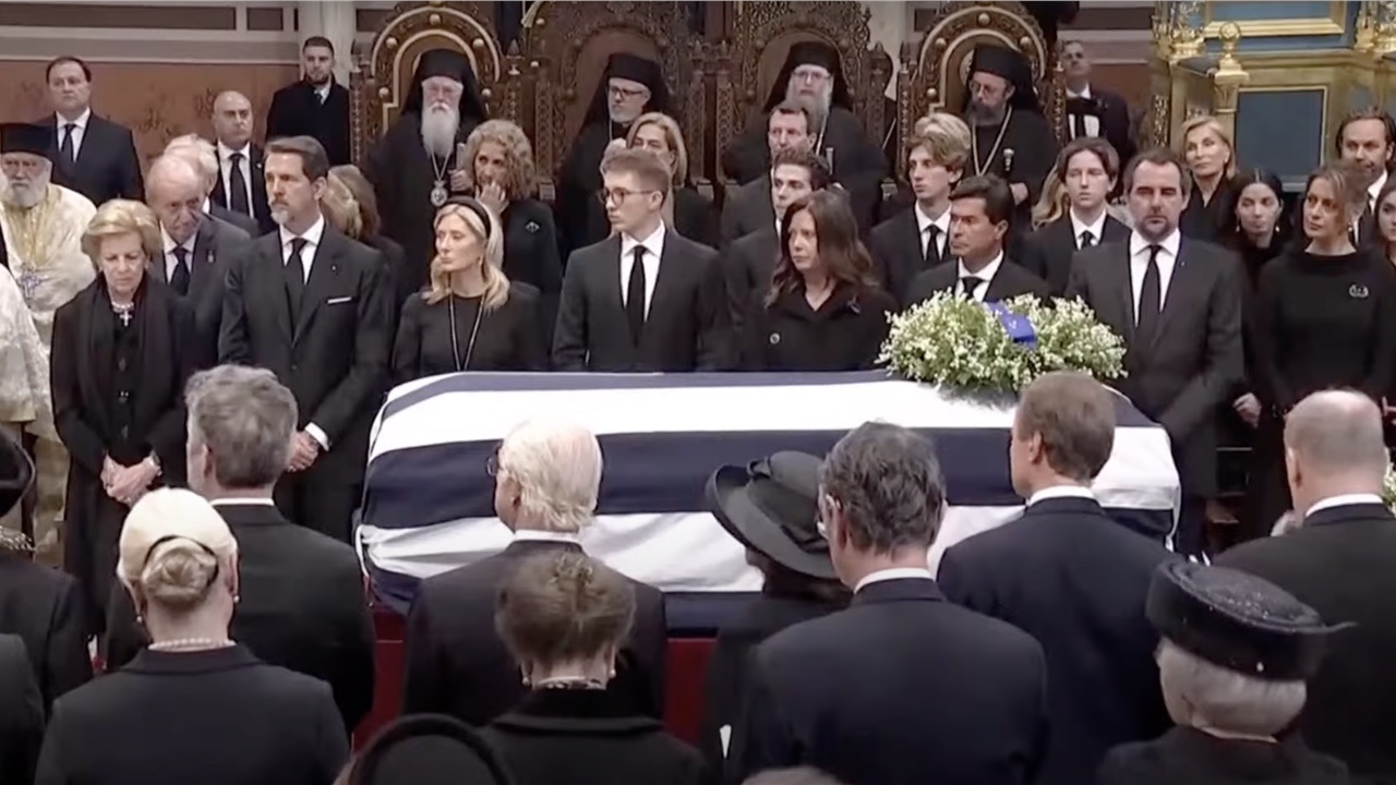 Η κηδεία του τέως και τελευταίου Βασιλιά της Ελλάδος Κωνσταντίνου