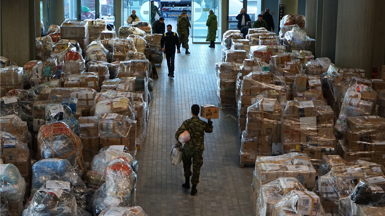 Δήμος Θεσσαλονίκης: Αναχωρεί η ανθρωπιστική βοήθεια για τους...
