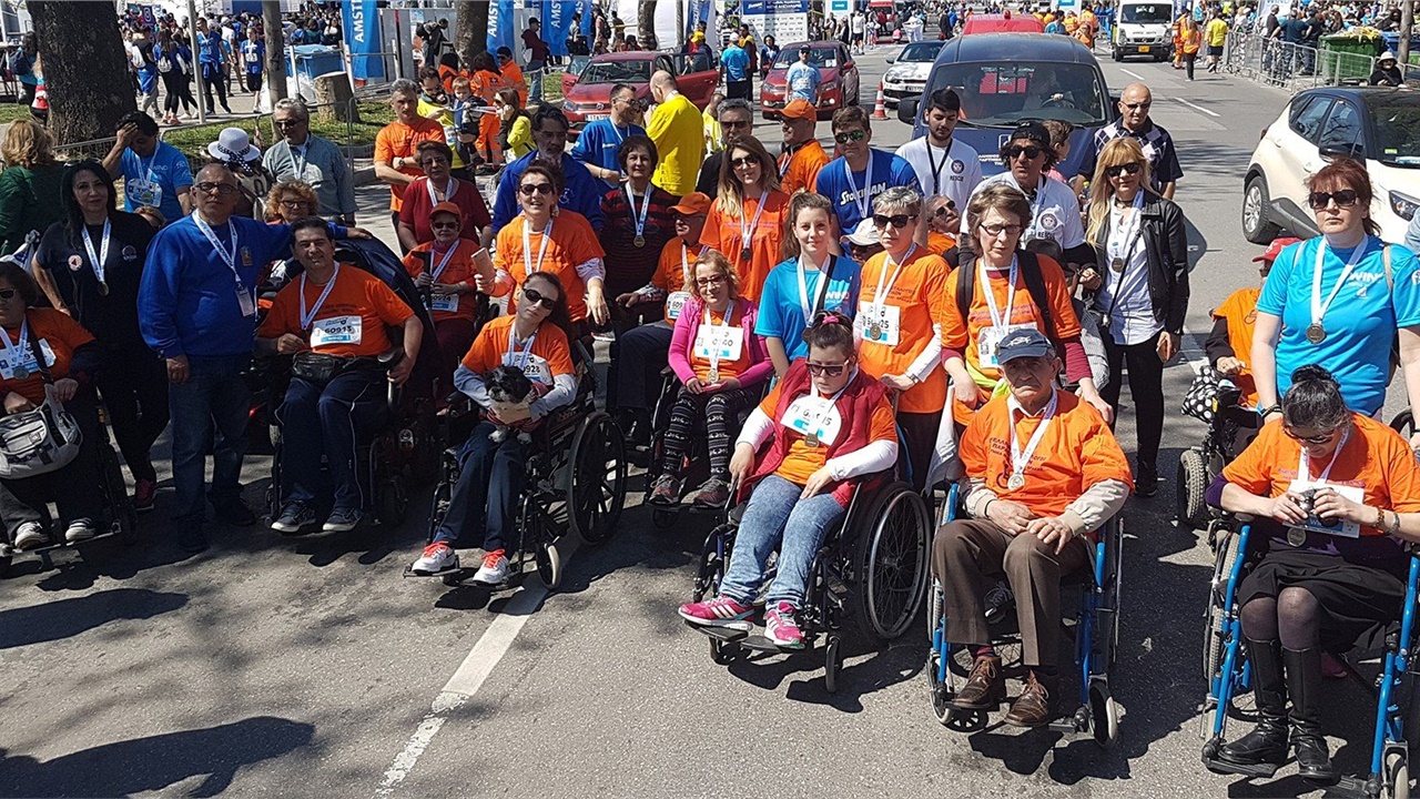 Ο «Μαραθώνιος της Ιστορίας» αγκαλιάζει όλους τους δρομείς  και...