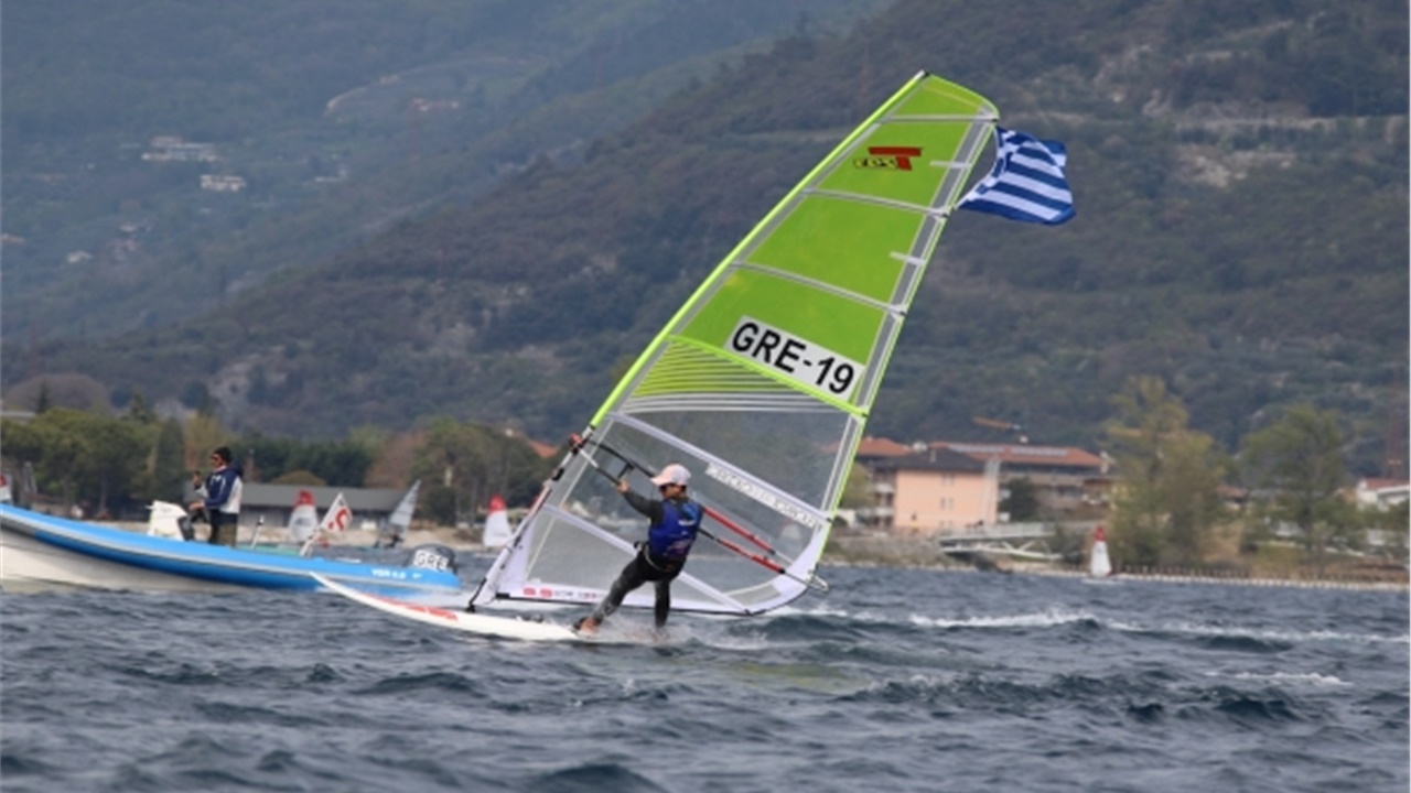 Θρίαμβος των Ελλήνων ιστιοπλόων στο ευρωπαϊκό πρωτάθλημα Techno...