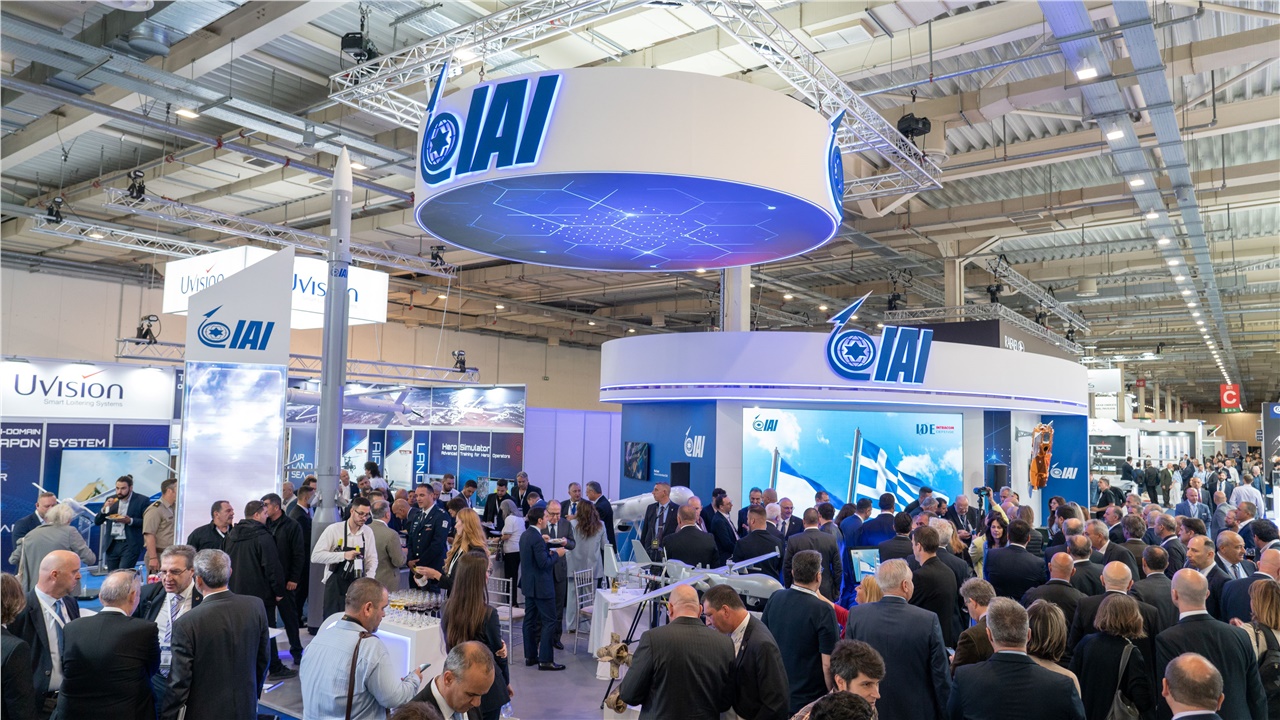 DEFEA 2023: Διεθνής προβολή, βιομηχανικές συνεργασίες και επιχειρηματικές...