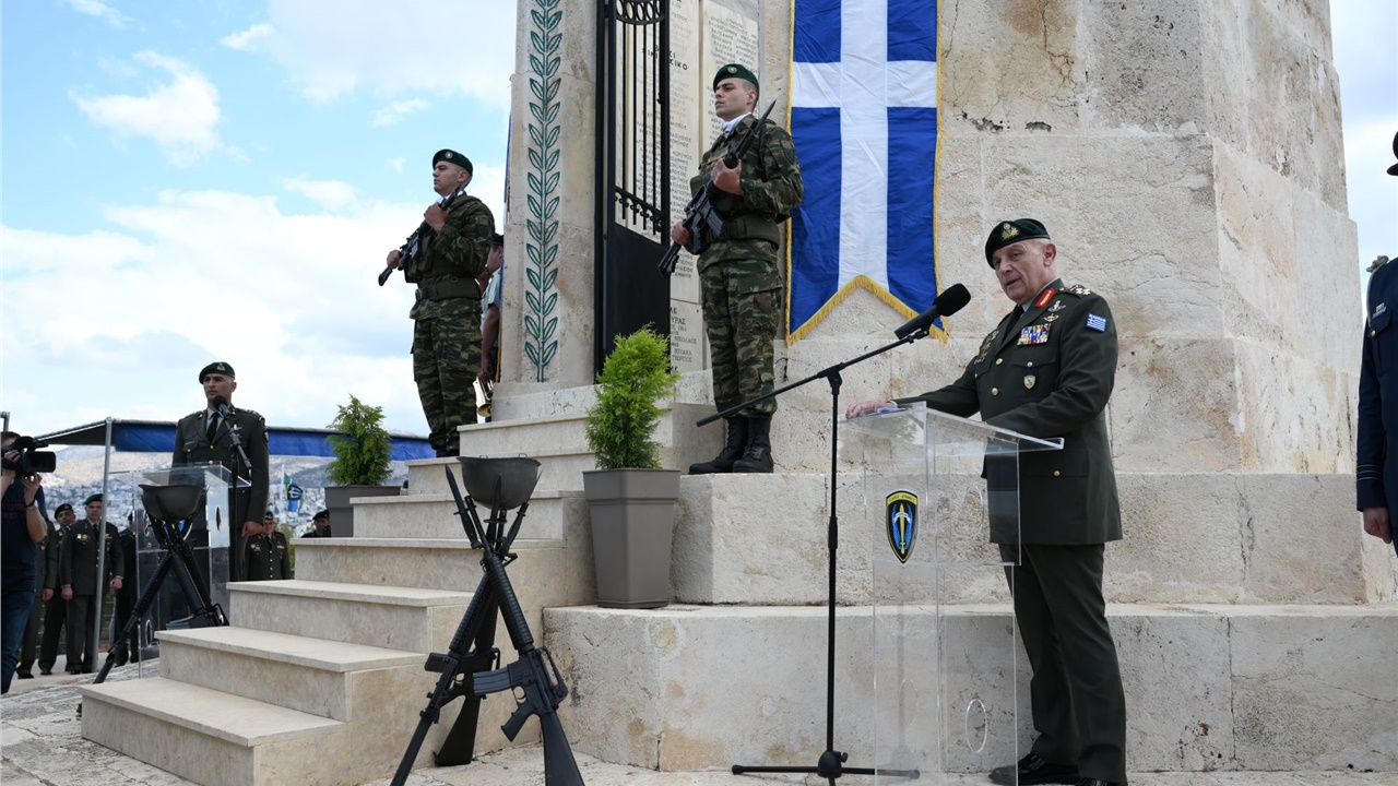 Επιμνημόσυνη Δέηση υπέρ των πεσόντων Καταδρομέων παρουσία ΥΕΘΑ...