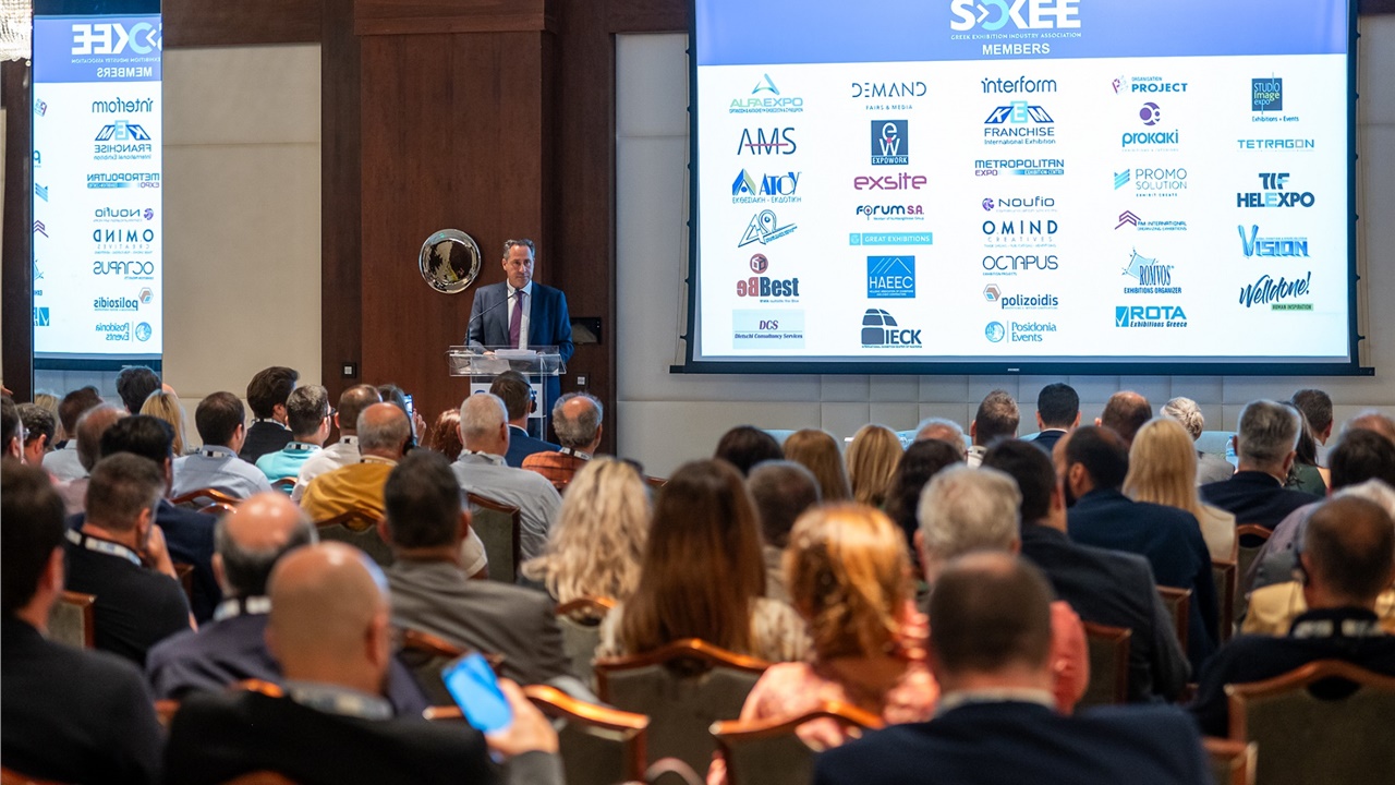 Με επιτυχία ολοκληρώθηκε το 1ο Συνέδριο του ΣΟΚΕΕ