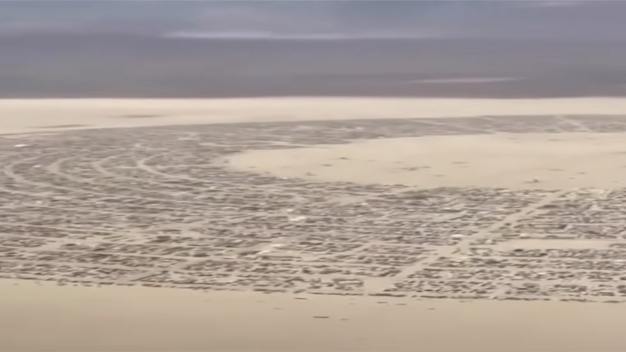Burning Man: Στο χάος βυθίστηκε το φεστιβάλ μετά από καιταιγίδα...