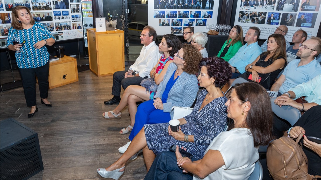 ΔΕΘ: «Οινογευσία με γηγενείς ποικιλίες αμπέλου» στο περίπτερο...