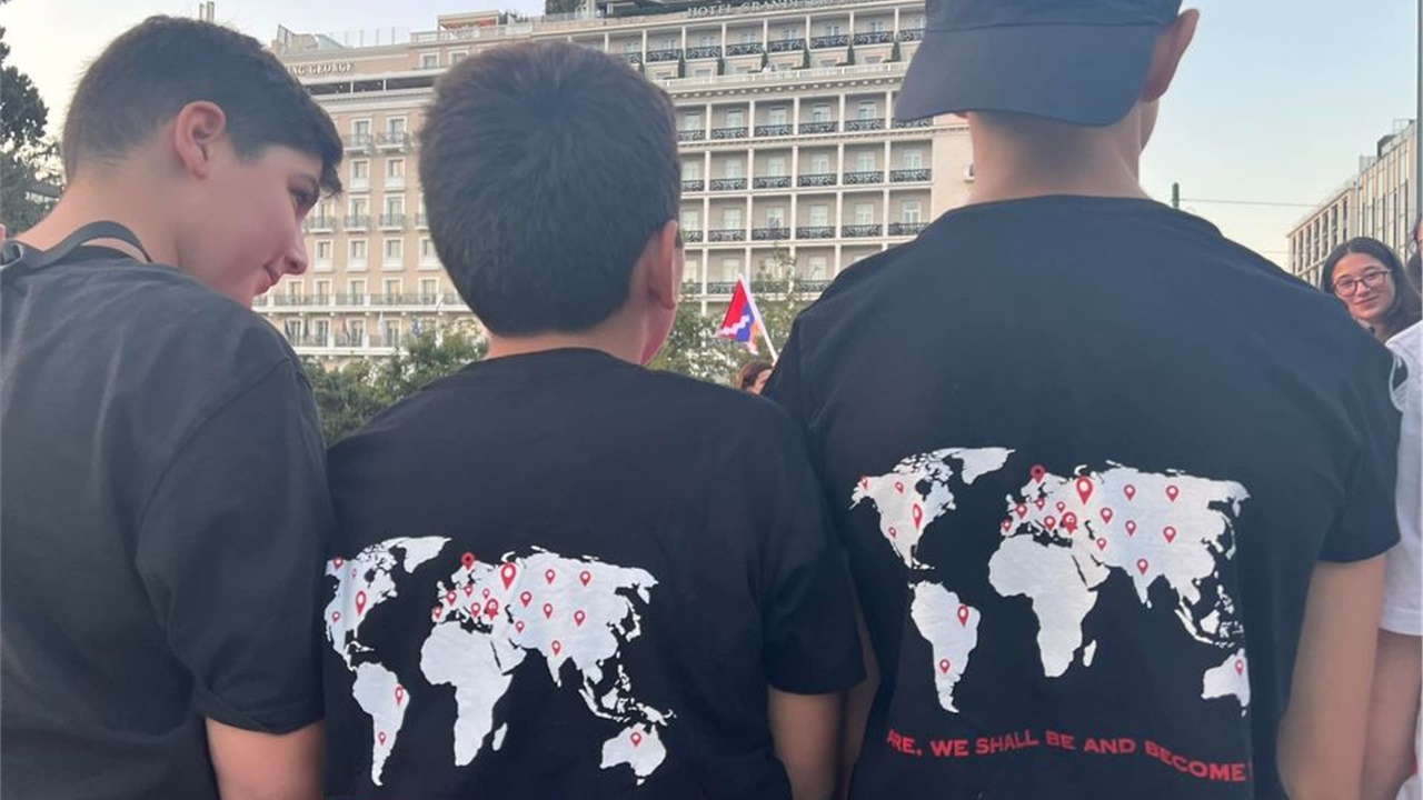 Συλλαλητήριο αλληλεγγύης στην Πλατεία Συντάγματος στην Αθήνα,...