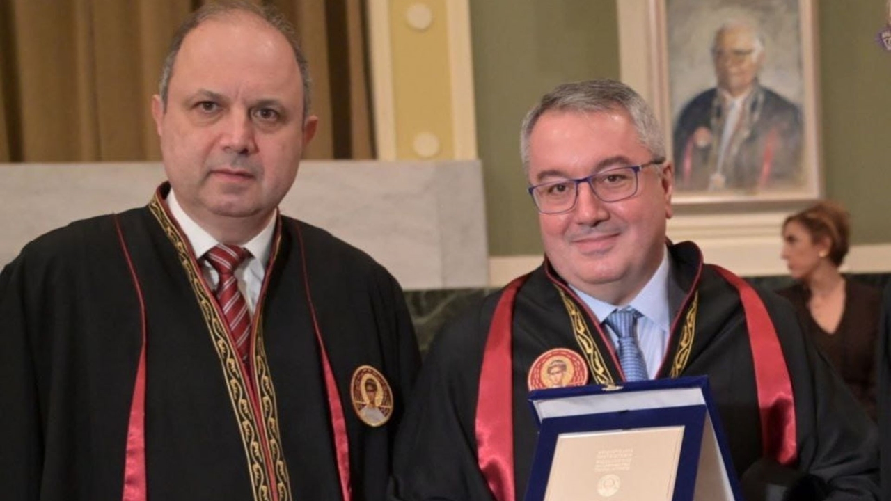 Επίτιμος Διδάκτορας του Τμήματος Ιατρικής ΑΠΘ ανακηρύχθηκε ο...