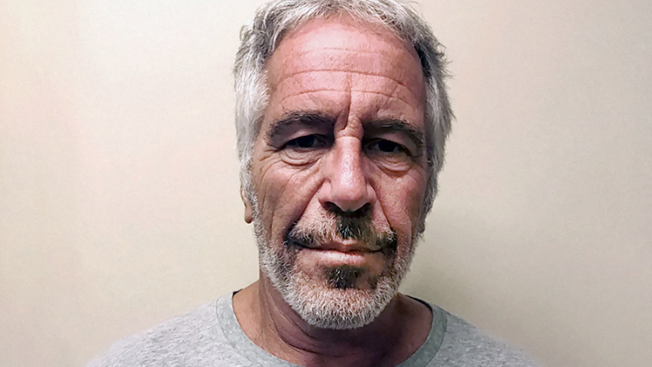 «Σεισμός» στις ΗΠΑ - Πάνω από 150 ονόματα στη λίστα του Επστάιν