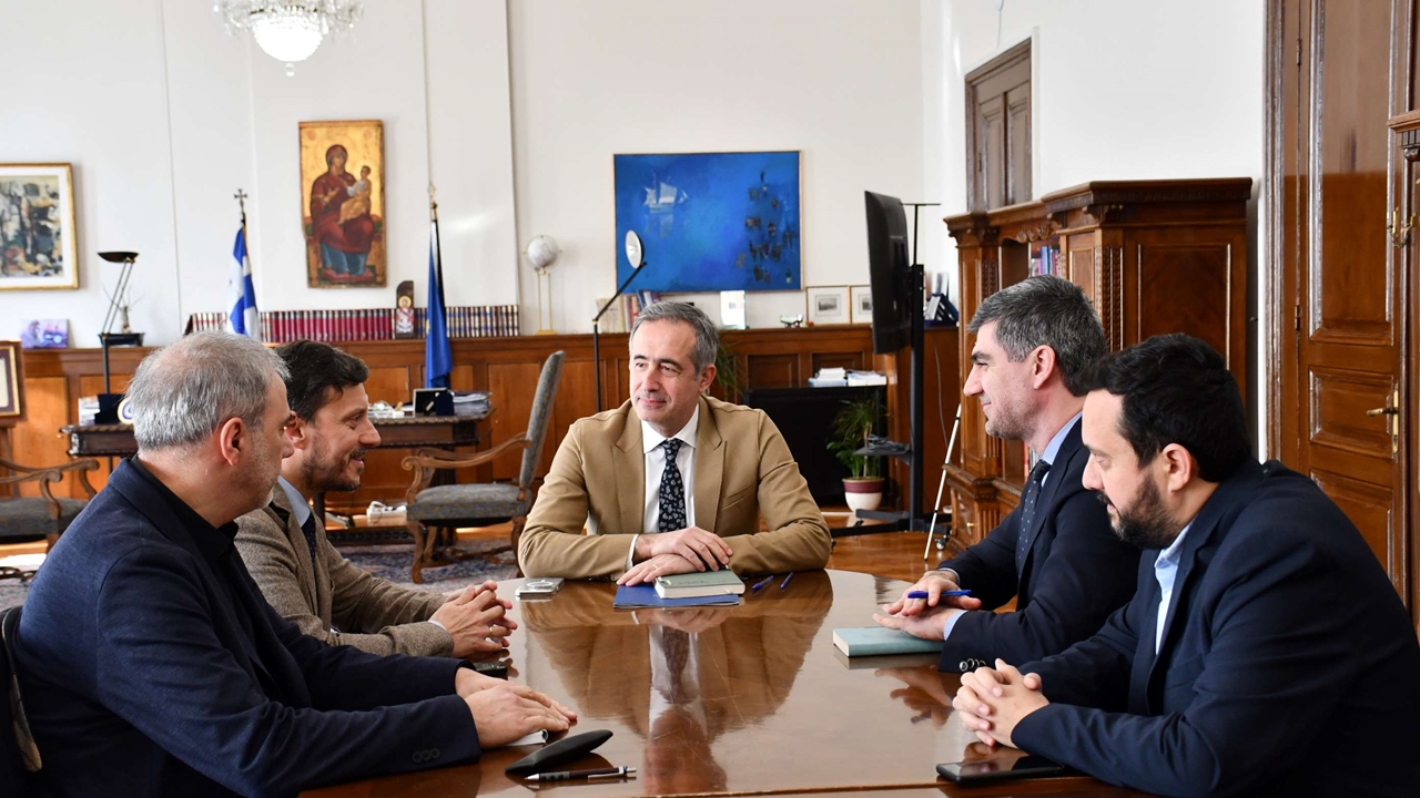 Με επίκεντρο το Fly Over συναντήθηκε ο Στάθης Κωνσταντινίδης...