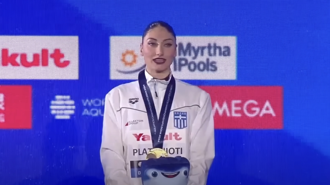 Καλλιτεχνική κολύμβηση: Η Ευαγγελία Πλατανιώτη στην κορυφή του...