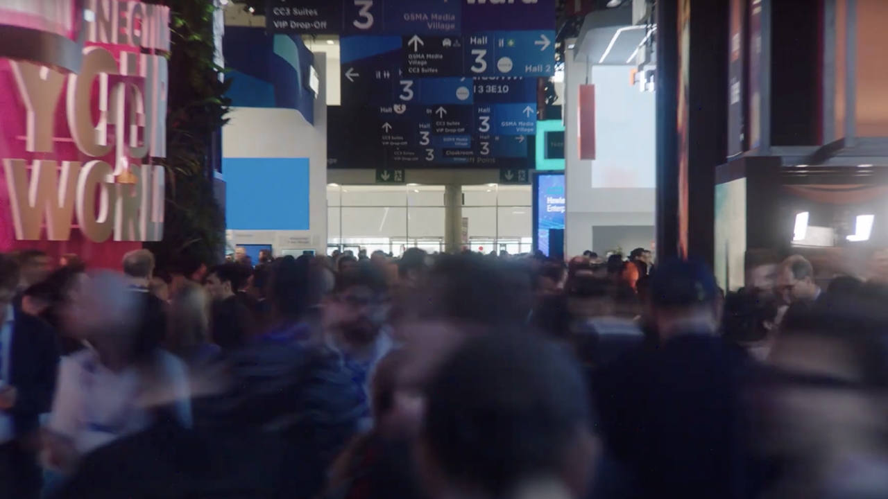 World Mobile Congress 2024: Λάπτοπ με διάφανη οθόνη, έξυπνα δαχτυλίδια...