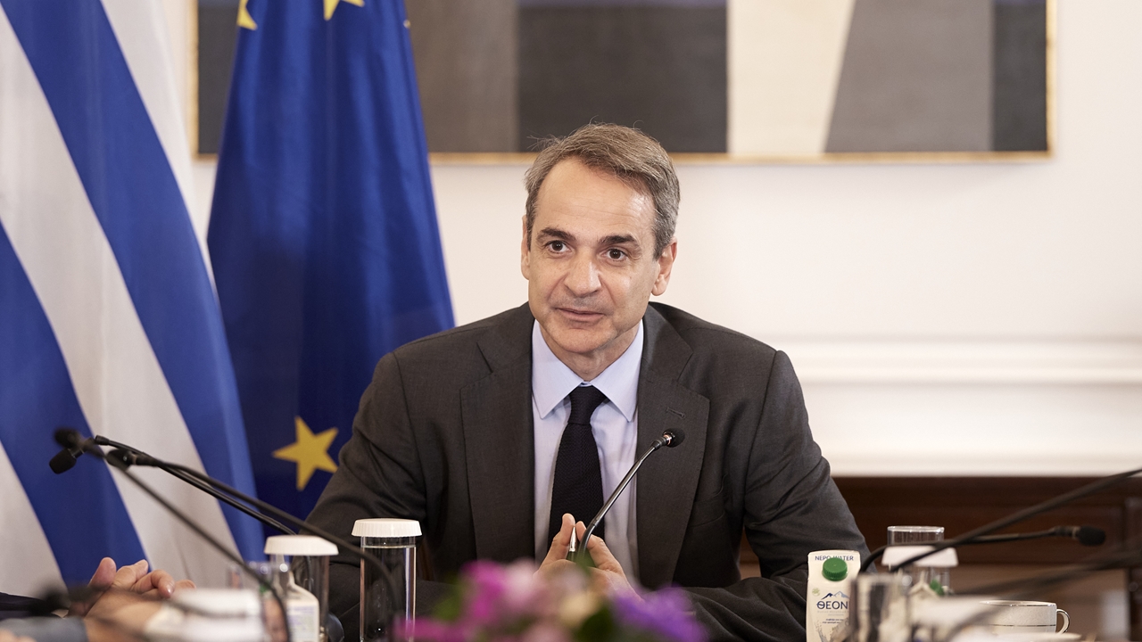 Κυριάκος Μητσοτάκης στο υπουργικό: Μειωμένες αρχικές τιμές σε...