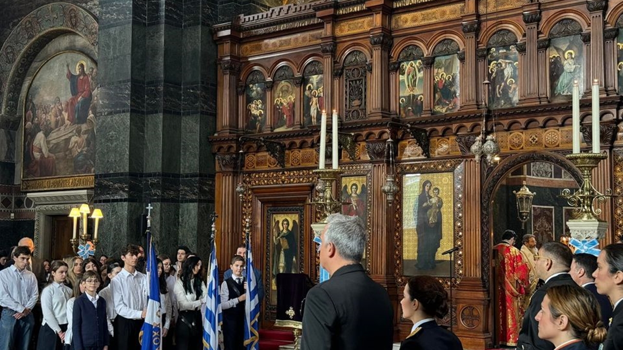 Δοξολογία 25ης Μαρτίου στο ναό της Αγίας Σοφίας στο Λονδίνο....