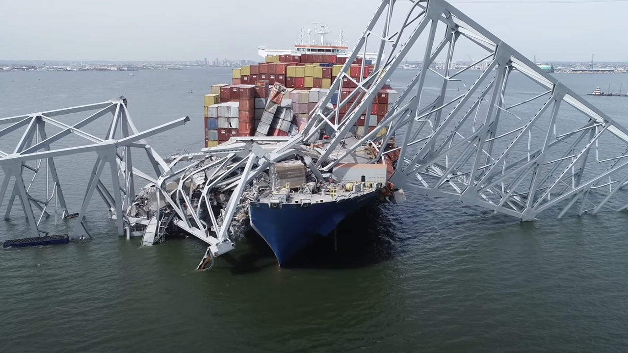 ΗΠΑ: Νεκροί θεωρούνται οι 6 αγνοούμενοι από την κατάρρευση της...