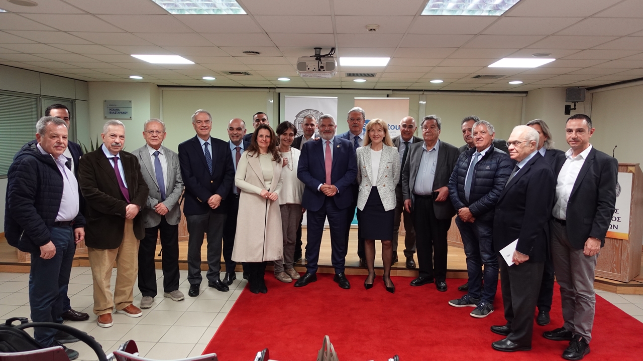 Η ανάπτυξη του ιατρικού τουρισμού στον τομέα της εξωσωματικής...