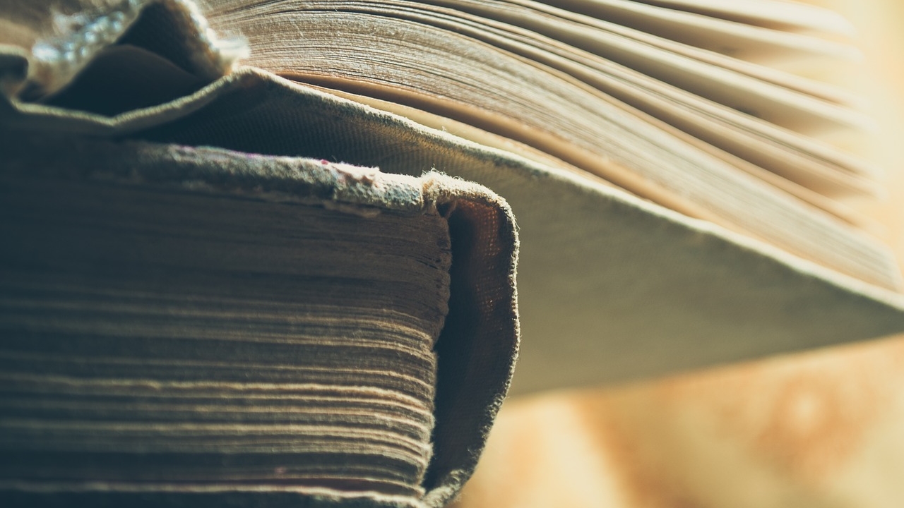 Tο παλαιότερο χριστιανικό βιβλίο βγαίνει στο σφυρί - Έως και...