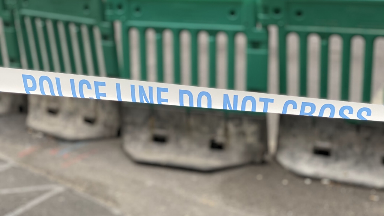 Επίθεση με σπαθί στο Λονδίνο: Νεκρό 13χρονο αγόρι