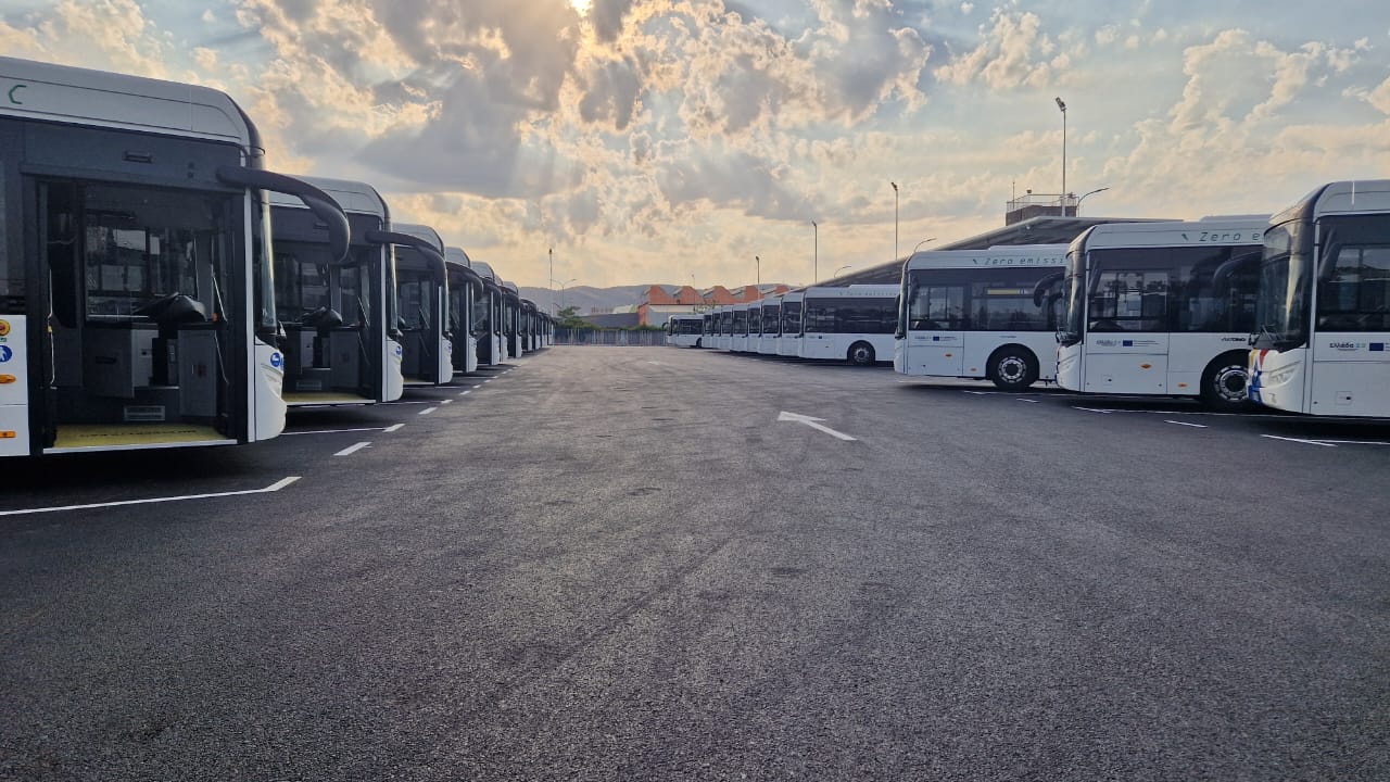 Εγκαινιάστηκε ο Σταθμός Φόρτισης Ηλεκτρικών Λεωφορείων του ΟΑΣΘ